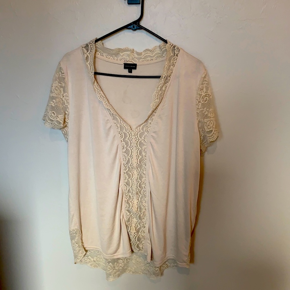 Beautiful cream colored hi/low lace blouse.